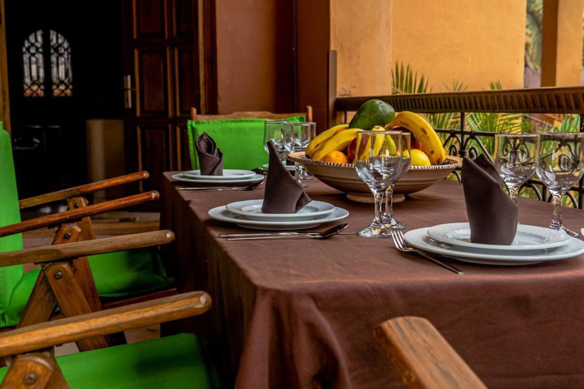 Riad Ushuaia La Villa - Centre Marrakech Марракеш Экстерьер фото